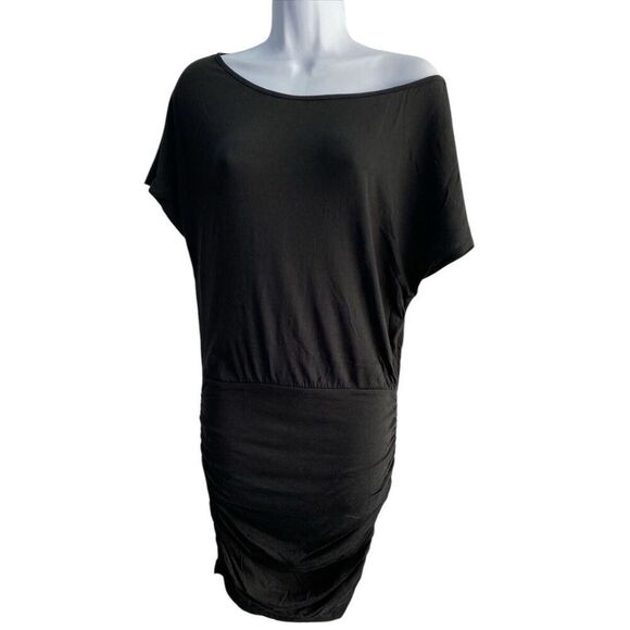 ✨Victoria's Secret Off The Shoulder Ruched Black Sz Medium Dress✨ - Picture 3 of 9